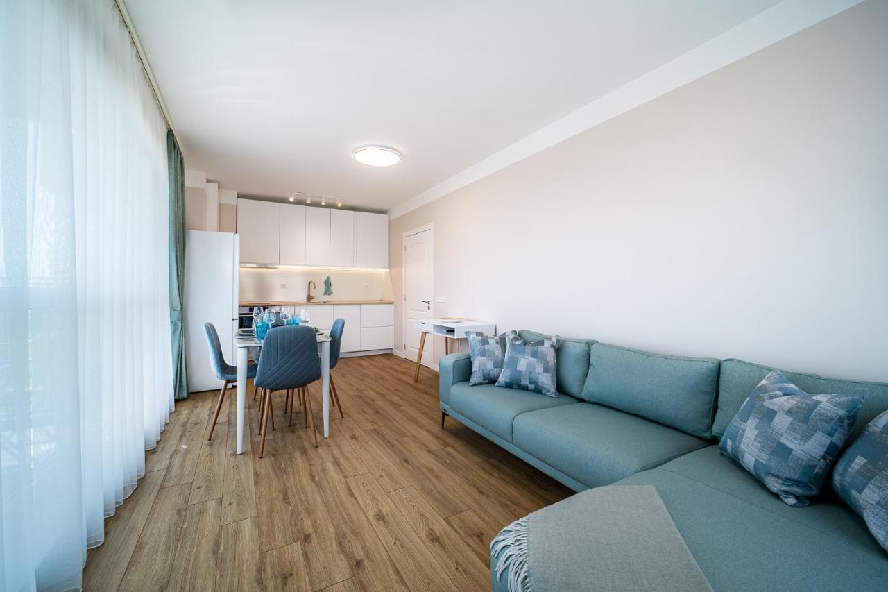 Sky Academic Apartment Варна Екстериор снимка