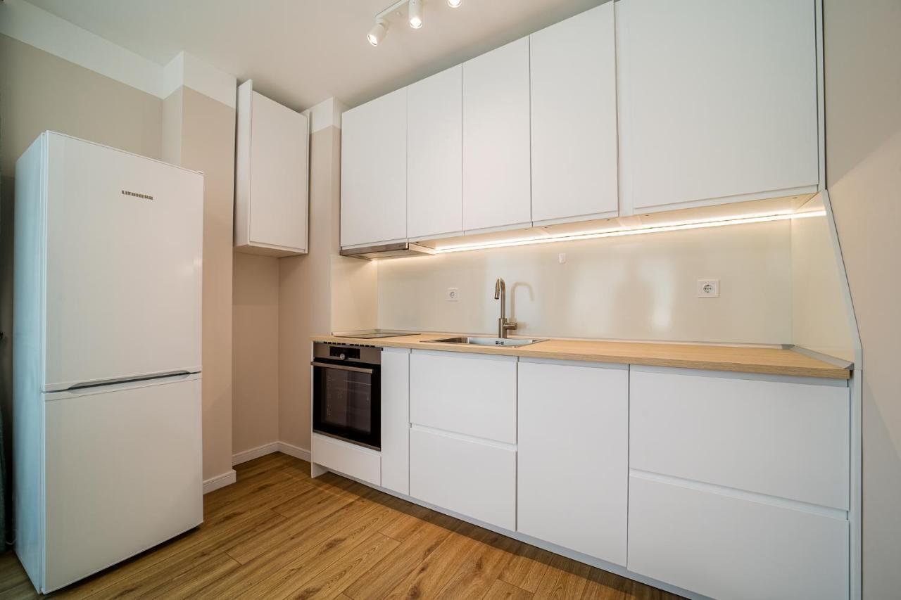 Sky Academic Apartment Варна Екстериор снимка