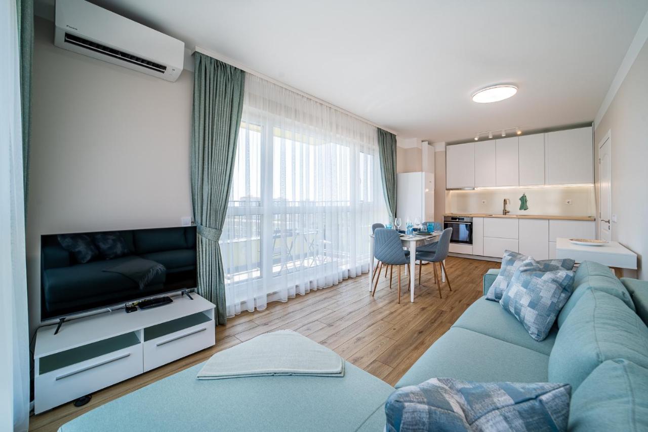Sky Academic Apartment Варна Екстериор снимка