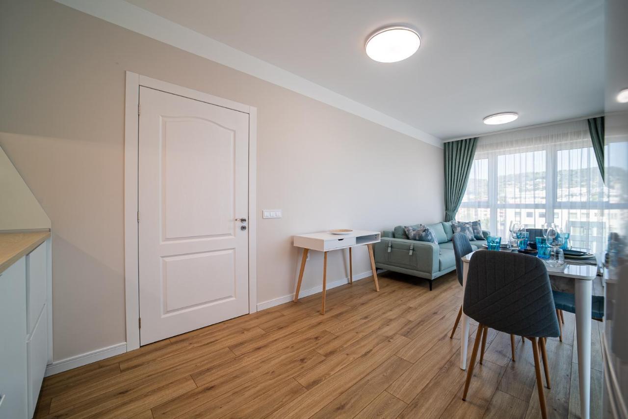 Sky Academic Apartment Варна Екстериор снимка